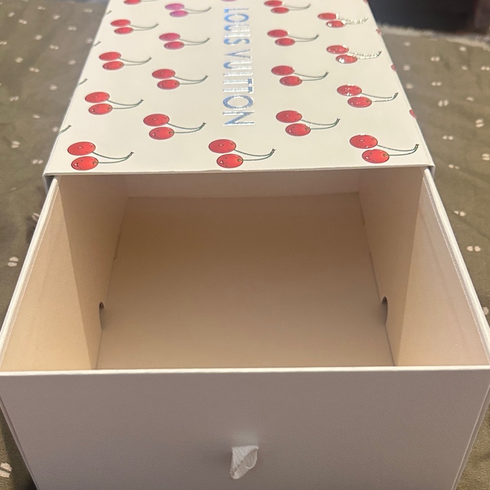 Louis Vuitton Cherry Pattern Box - image 4